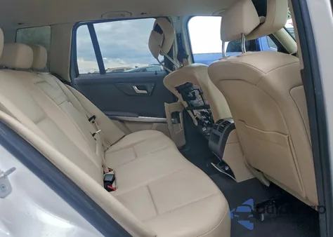 2015 Mercedes-Benz Glk 350 z USA, uszkodzony, nr VIN WDCGG5HB7FG411838